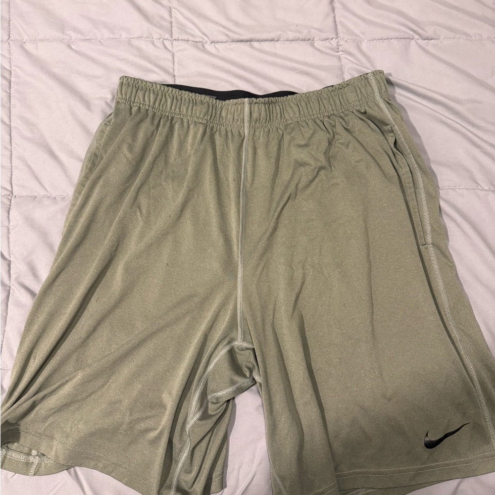 Nike Gray Athletic Shorts Lightweight Performance